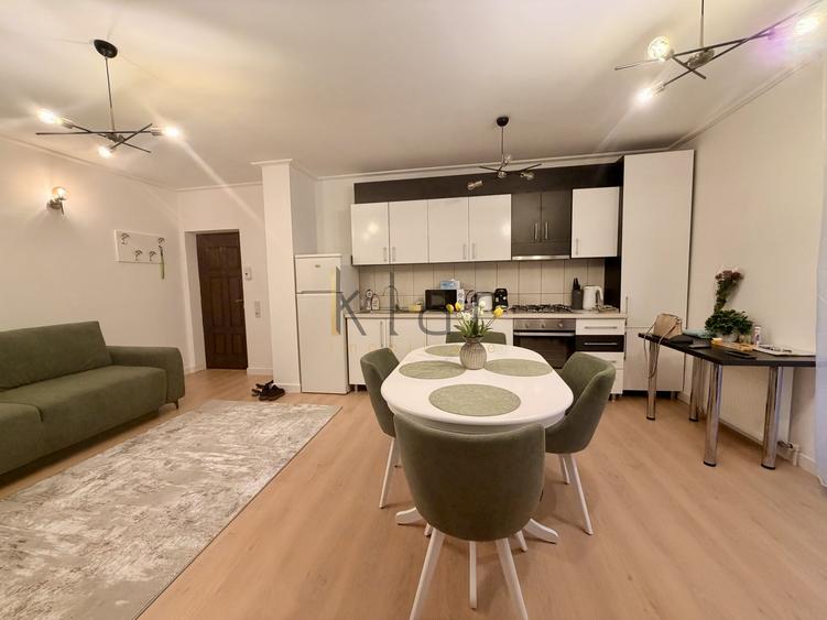 Apartament cu 2 camere semidecomandat, mobilat în Zorilor