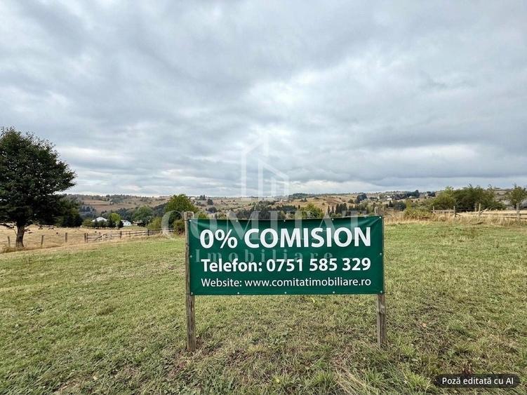 Teren Construcții intravilan de 1716 mp, în Mărișel
