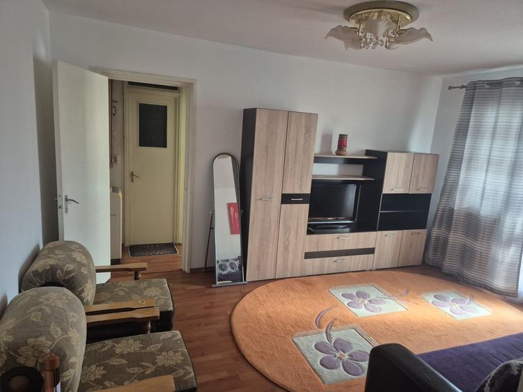 Apartament cu 2 camere decomandat în Zimbru