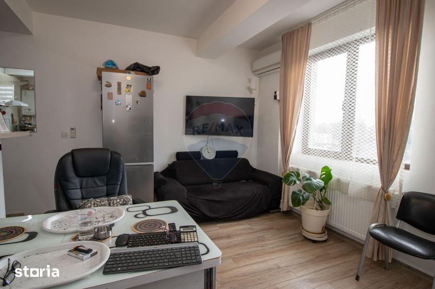 Apartament cu 2 camere decomandat în Chitila