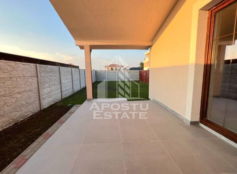 Duplex cu 4 camere cu Canalizare în Dumbrăvița
