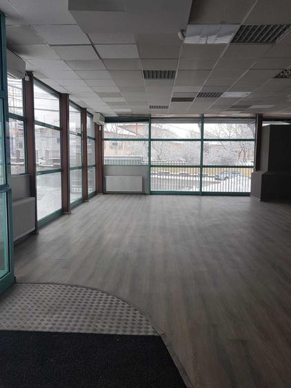 Spațiu comercial, de 161 mp, în Fundeni