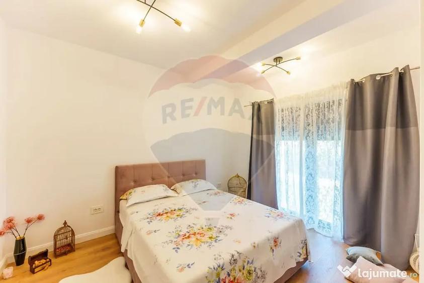Casă cu 5 camere cu Teren 50 Mp în Subcetate