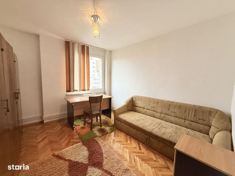 Apartament cu 3 camere decomandat în Ultracentral