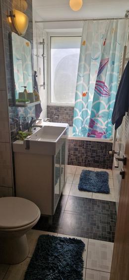 Apartament cu 3 camere decomandat în Unirii