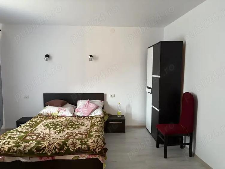Casă cu 3 camere cu Teren 3200 Mp în Mihăileni