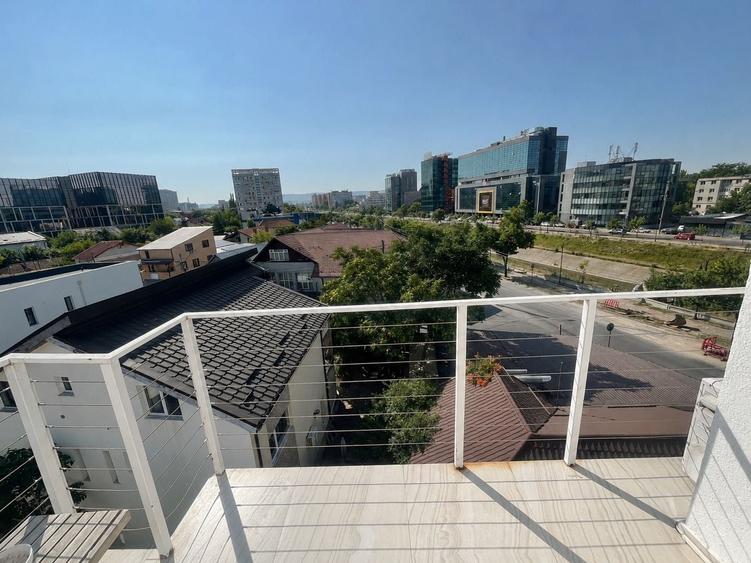 Spațiu comercial, de 54 mp, în Liteni