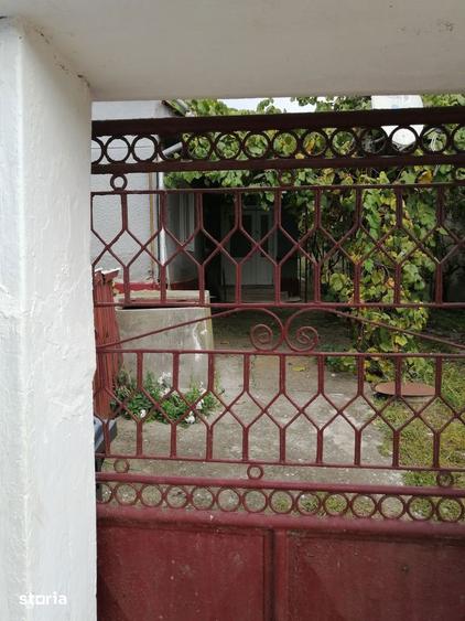 vand casa cu 3 camere, curte mare + gradina in Ro?ia de Seca? - 10