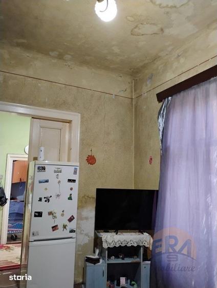 Apartament 2 camere la pret de 1 camera la curte ,Central, Str. Prim - 8