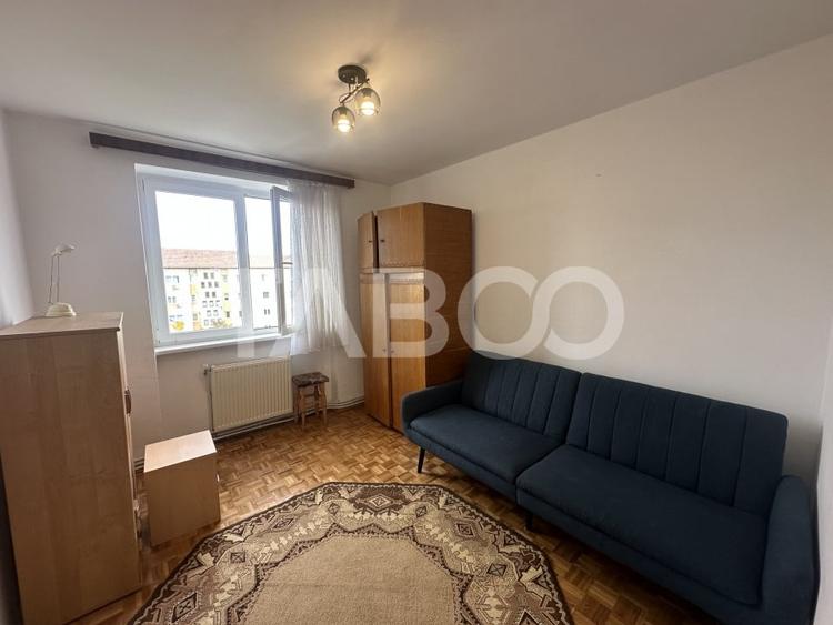 Apartament cu 3 camere decomandat, mobilat în Mihai Viteazul
