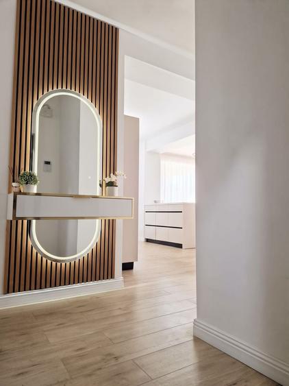 Apartament cu 2 camere decomandat, mobilat în Universitate