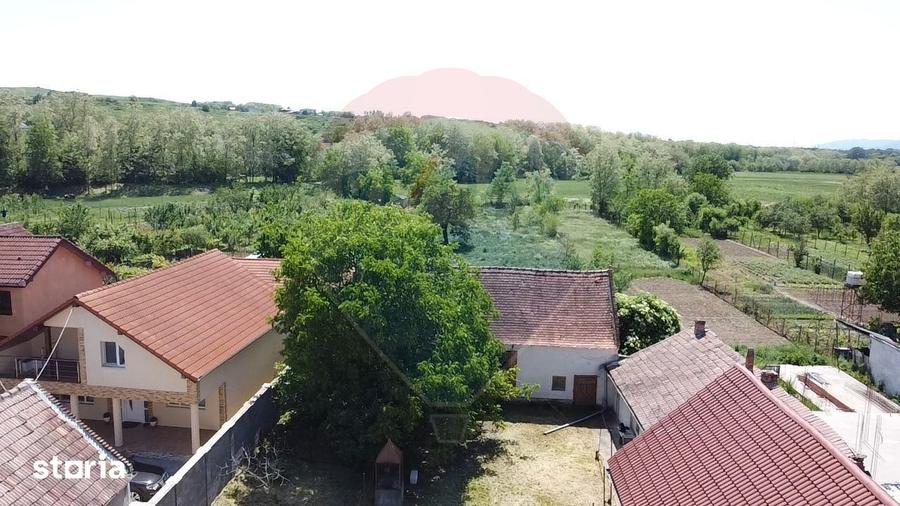Casă cu 5 camere cu Teren 2905 Mp în Ciugud