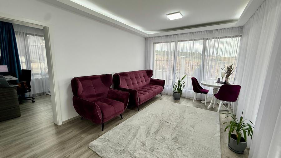 Casă cu 5 camere decomandat cu Teren 600 Mp în Dorobanți
