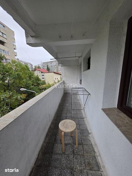 Apartament cu 3 camere de vanzare in zona Militari Lujerului