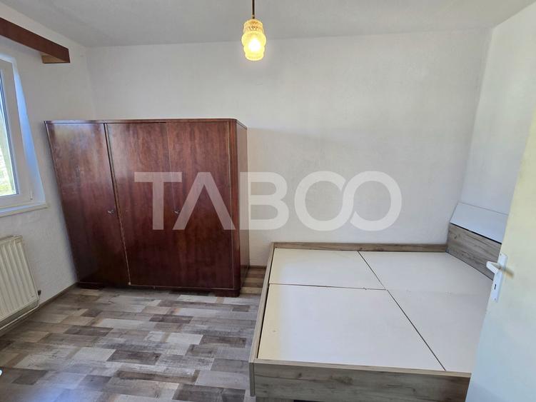 Apartament cu 2 camere nedecomandat, mobilat în Mihai Viteazul
