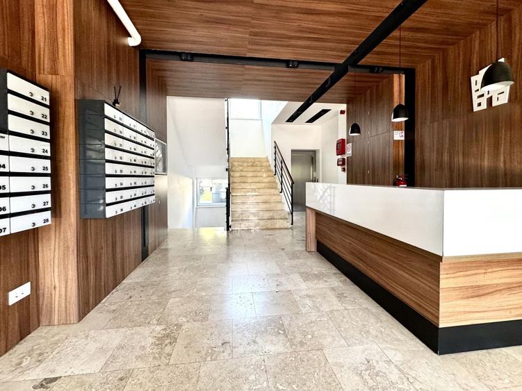 Penthouse elegant si primitor, cu un view spectaculos, in zona Lipovei - 23