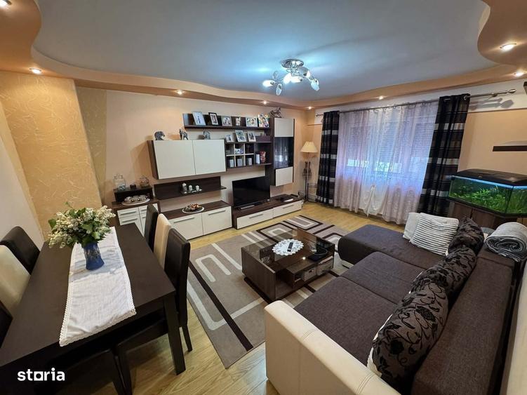 Apartament cu 2 camere decomandat în Carpați 2