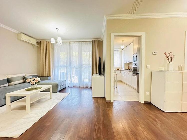 Apartament cu 2 camere decomandat în Lipovei