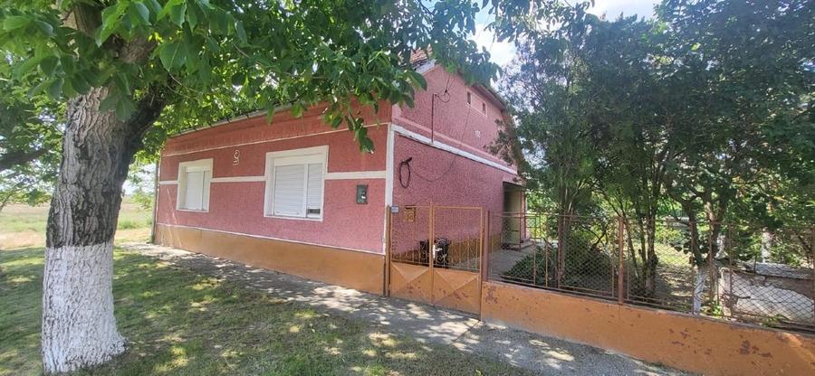 Casa cu 1500mp teren la Bobda, Jud. Timis - 2