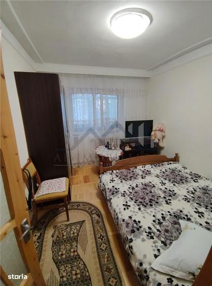 Apartament cu 3 camere decomandat, mobilat în Cug