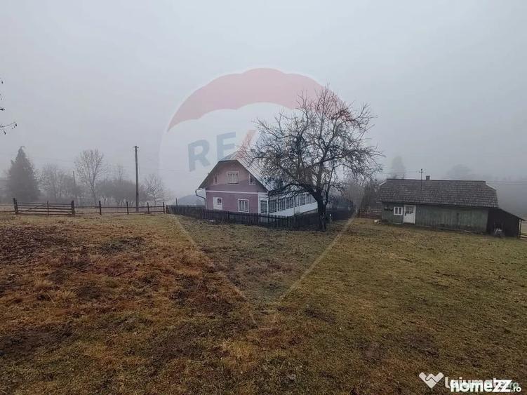 Teren de 26238 mp, în Dorna-Arini