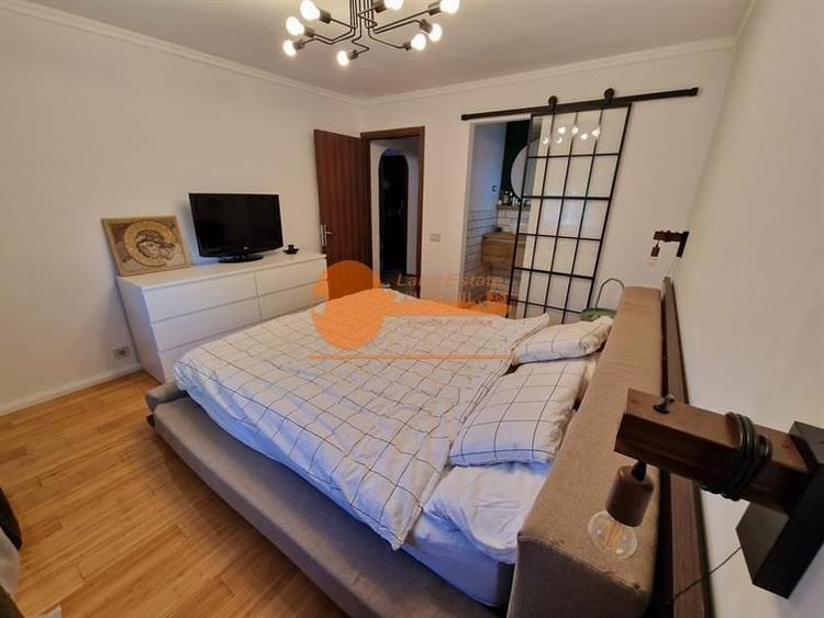 Apartament cu 3 camere in zona Drumul Sarii - 6