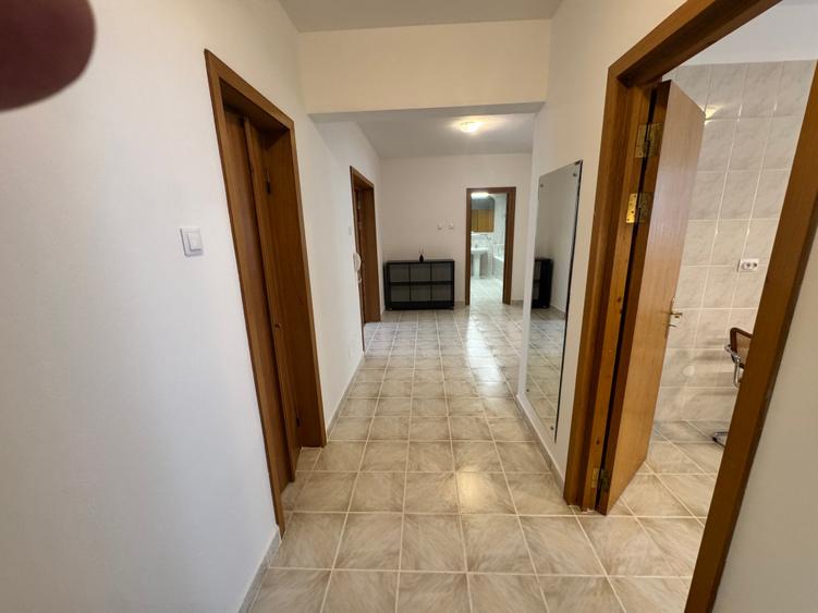 Apartament cu 2 camere decomandat în Calea Plevnei