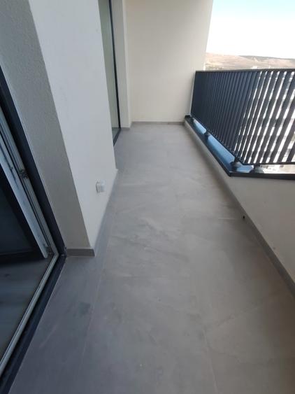 Apartament cu 2 camere semidecomandat în Florești