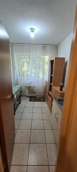 Propriter inchiriez apartament 2 camere - 5