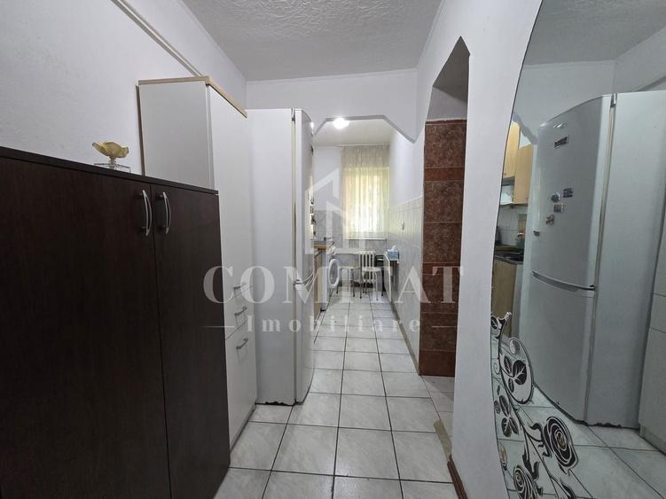 Apartament cu 2 camere semidecomandat, mobilat în Mănăștur
