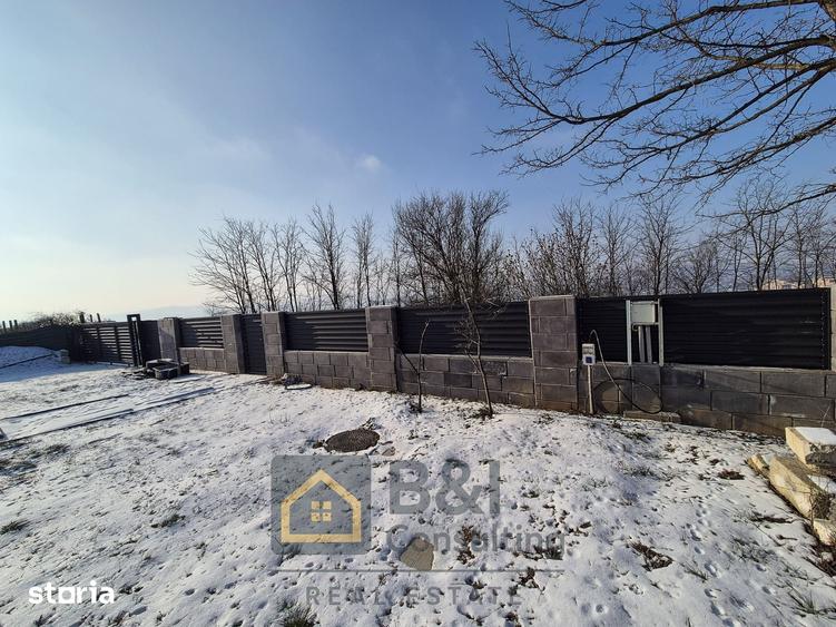 Casă cu 4 camere cu Teren 1500 Mp în Ciurea