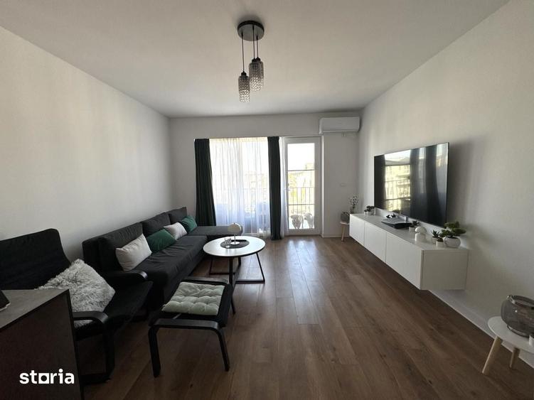 Apartament cu 2 camere decomandat în Girocului