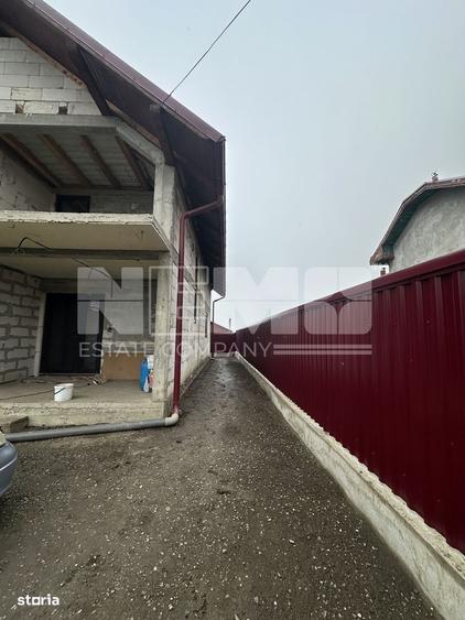 Casă cu 4 camere în Bulai