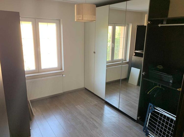 Casă cu 4 camere cu Teren 250 Mp în Corbeanca