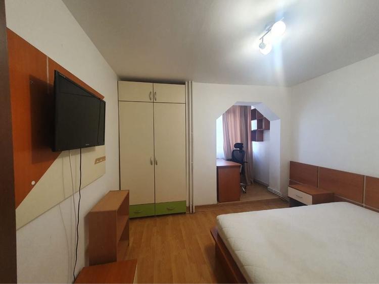 Apartament cu 2 camere decomandat în Albești