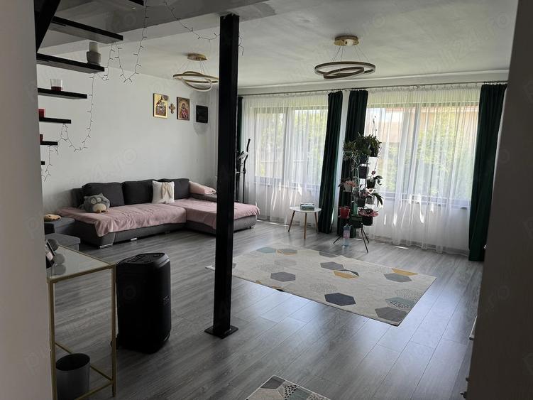 Casă cu Teren 400 Mp în Central