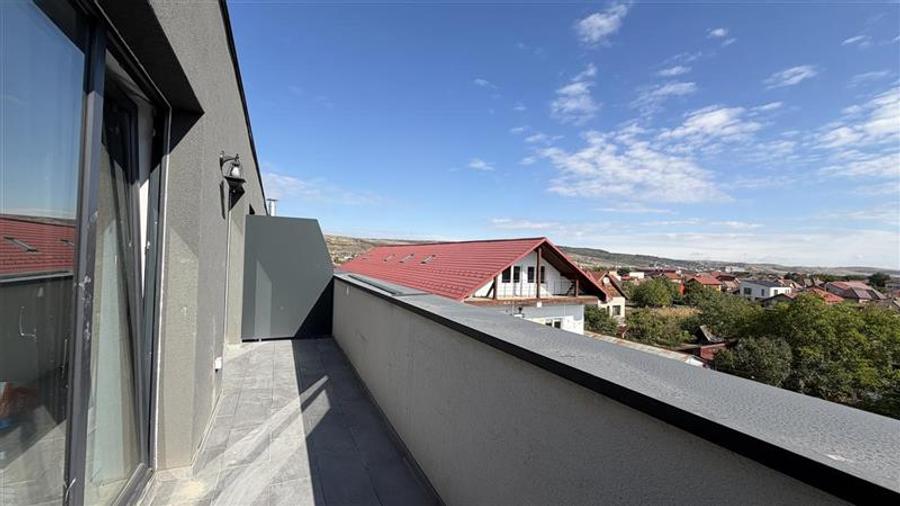 Apartament cu 3 camere circular, mobilat în Mărăști