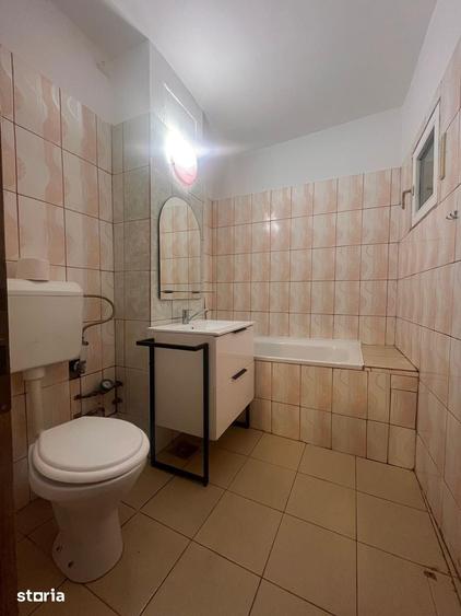 Apartament cu 2 camere în Complex Studențesc