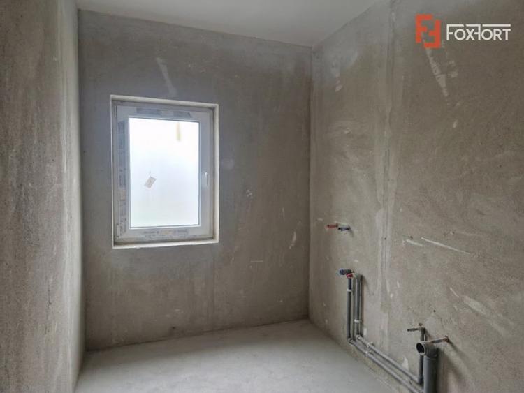 Duplex cu 4 camere cu Canalizare în Moșnița Nouă