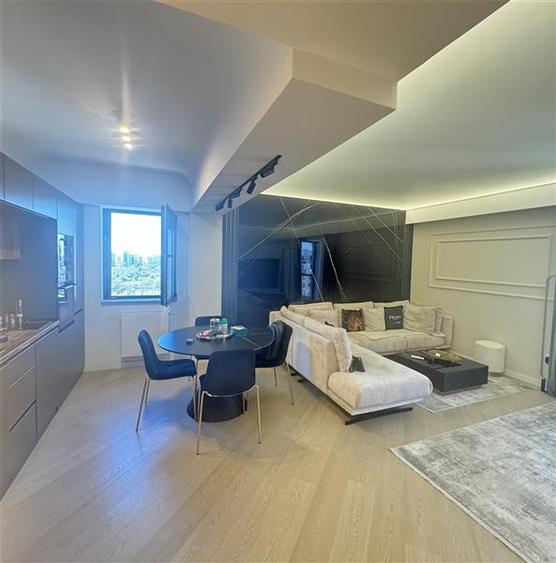 Apartament cu 3 camere decomandat în Pipera