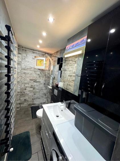 Apartament cu 2 camere decomandat în Olimpia-Stadion
