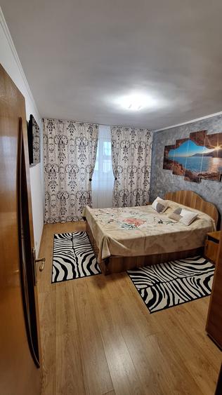Casă cu 4 camere cu Teren 330 Mp în Lumina