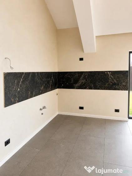 Casă cu 3 camere cu Teren 545 Mp în Central