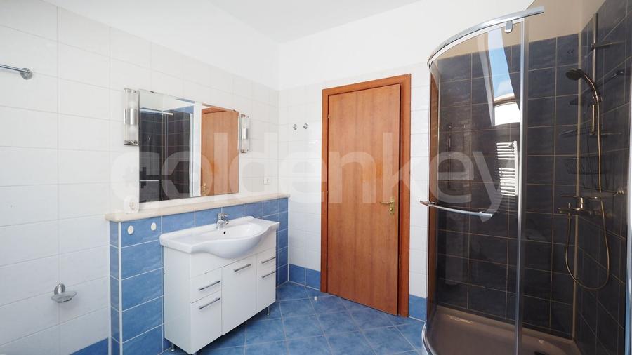 Vilă cu 5 dormitoare | piscina | 550mp gradina | garaj dublu - 15