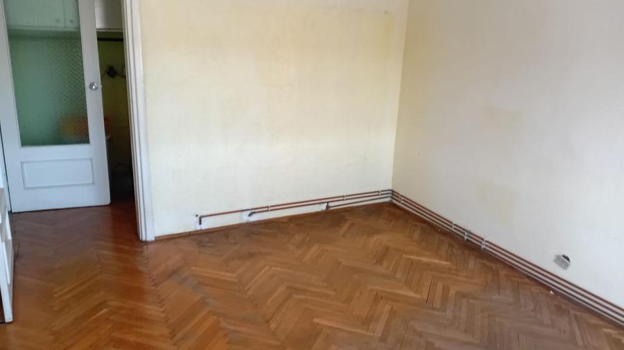 Apartament cu 2 camere semidecomandat în Ultracentral