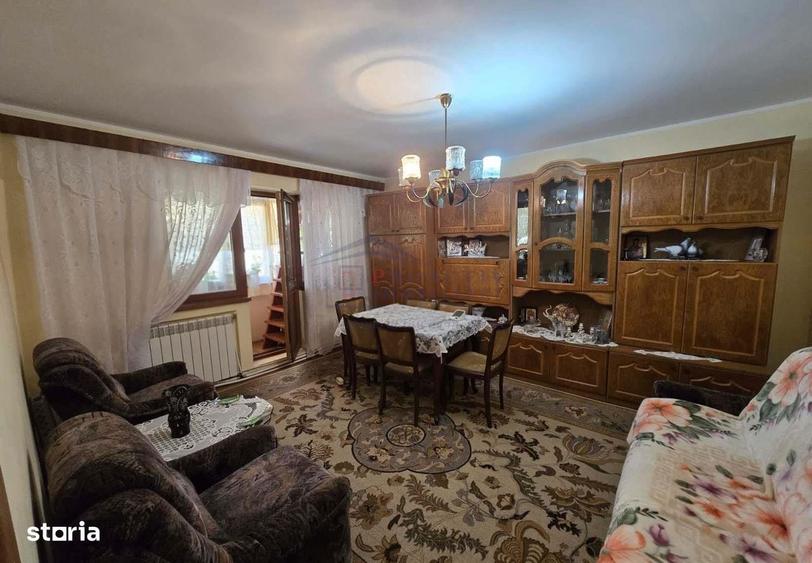 Apartament cu 4 camere decomandat în George Enescu