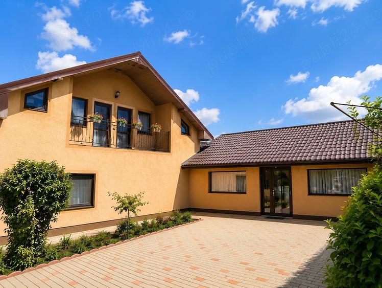 Casă cu Teren 600 Mp în Central