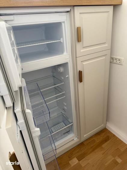 Apartament cu 3 camere în Craiovei