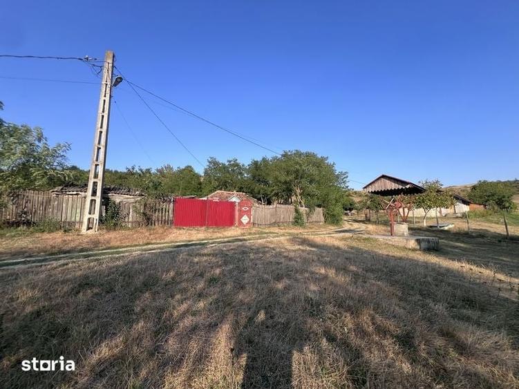 Casă cu 3 camere cu Teren 50 Mp în Todirești