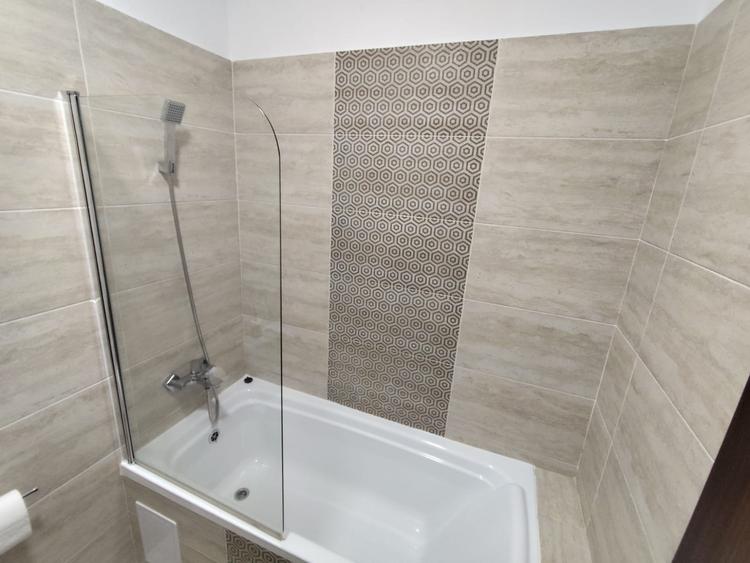 Apartament cu 2 camere semidecomandat, mobilat în Turnișor